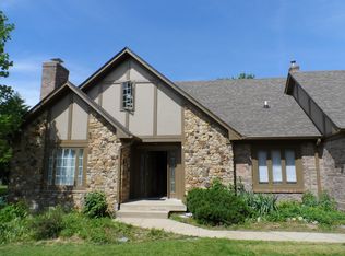 1582 Williamsburg Ln, Franklin, IN 46131