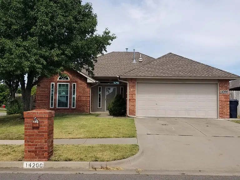 14200 Harli Ln — Photo 1