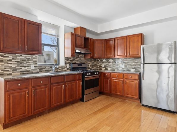 65-67 4th Ave #3D