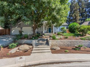 1404 W Flora Ave, Reedley, CA 93654