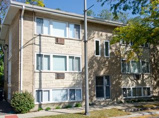 7235 Randolph St APT 3E, Forest Park, IL 60130