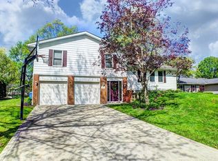 2563 Celia Dr, Stow, OH 44224