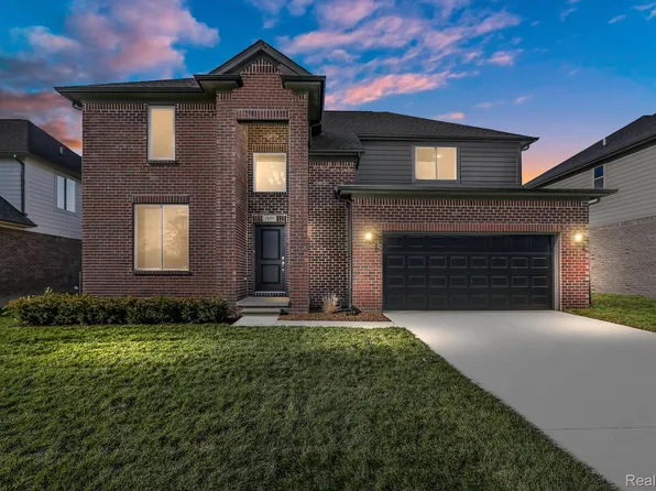 1959 Kohli Dr, Troy, MI 48083