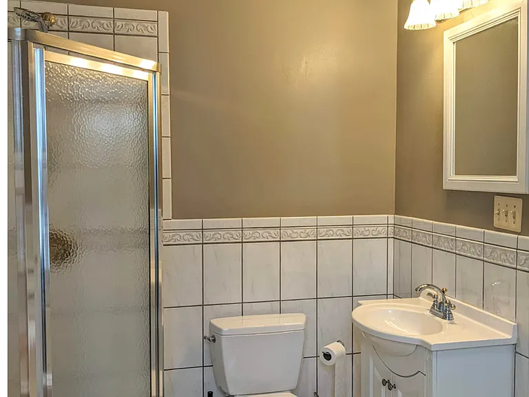 1356 Independence Ave SE — Photo 19