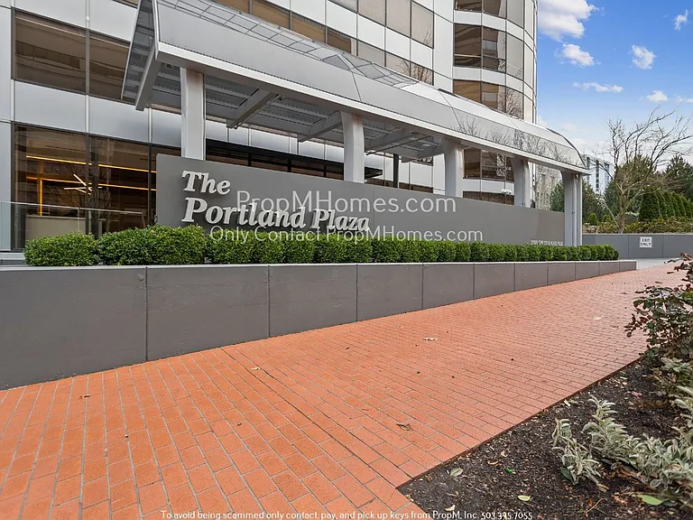1500 SW 5th Ave #1604 — Photo 24