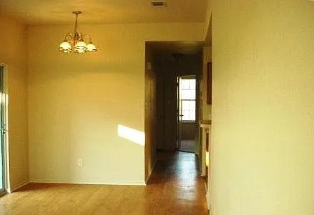 4807 Auburn Dr #B — Photo 5