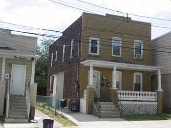 2nd image of 113 Faber St
