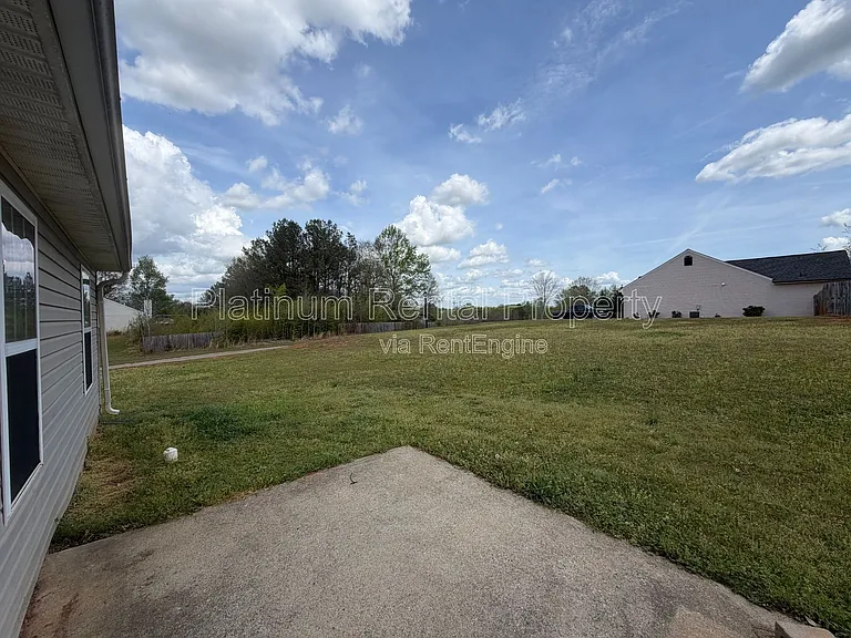 105 Platte St — Photo 29