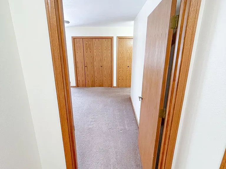 5441 Basin View Dr — Photo 20