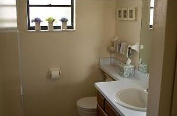 2nd image of 112 Woodlake Wynde
