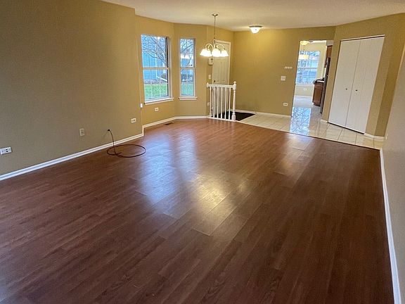 5th image of 2817 Effingham Ct