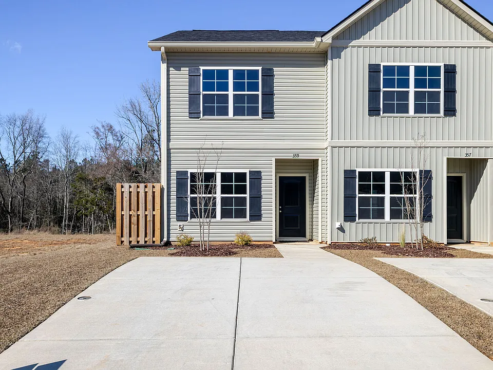 359 Bordeaux Dr