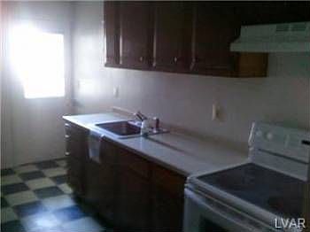 2nd image of 234 N 16th St