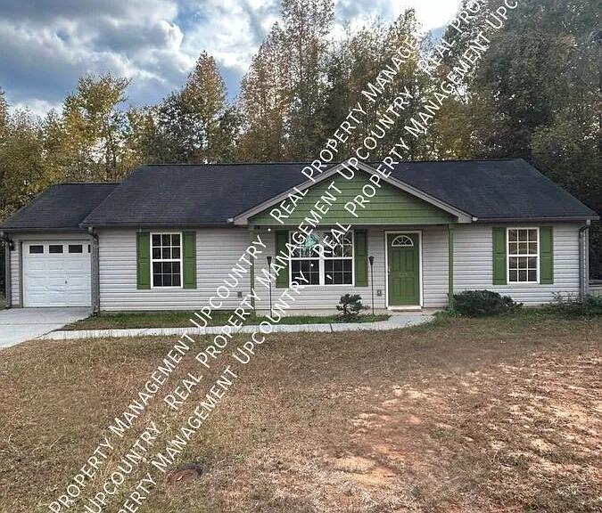 229 Lions Park Rd — Photo 1
