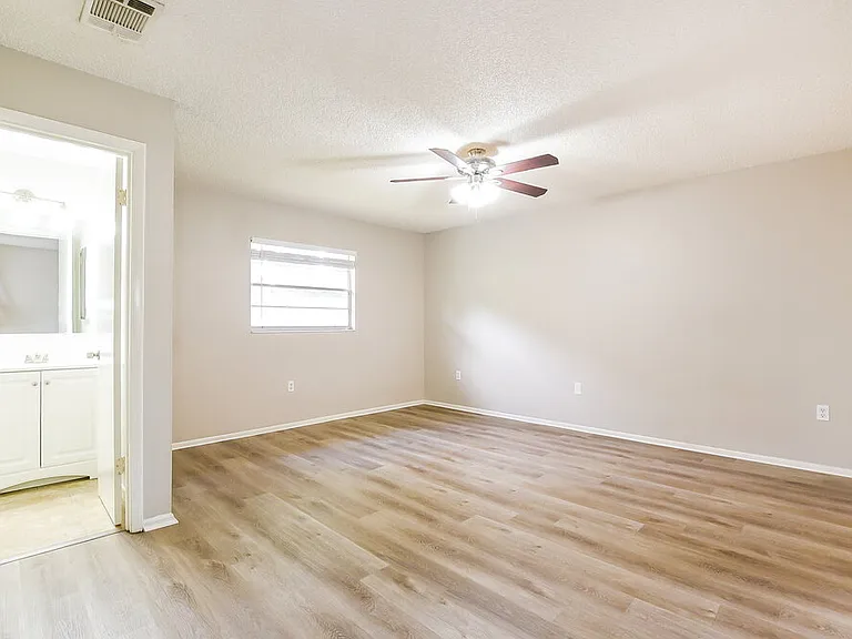 403 Blueberry Dr — Photo 8