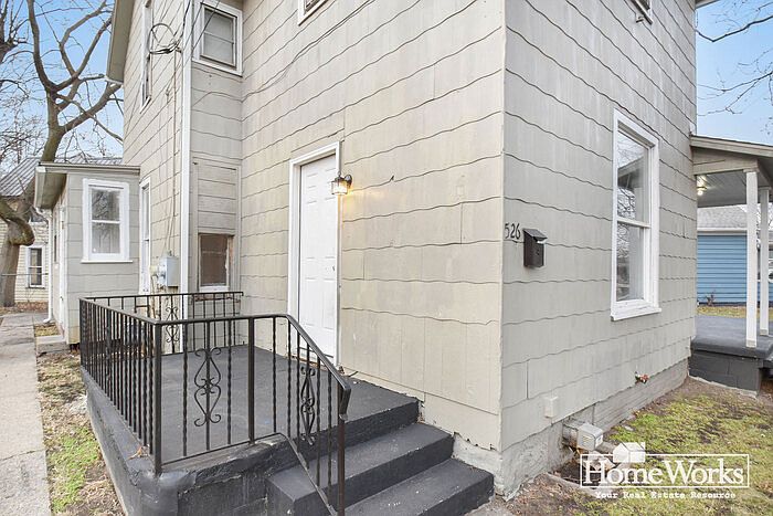 1st image of 526 Vistula St