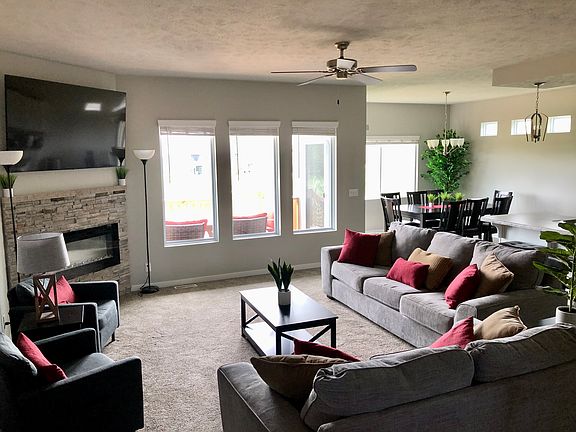 Main Floor Living Room