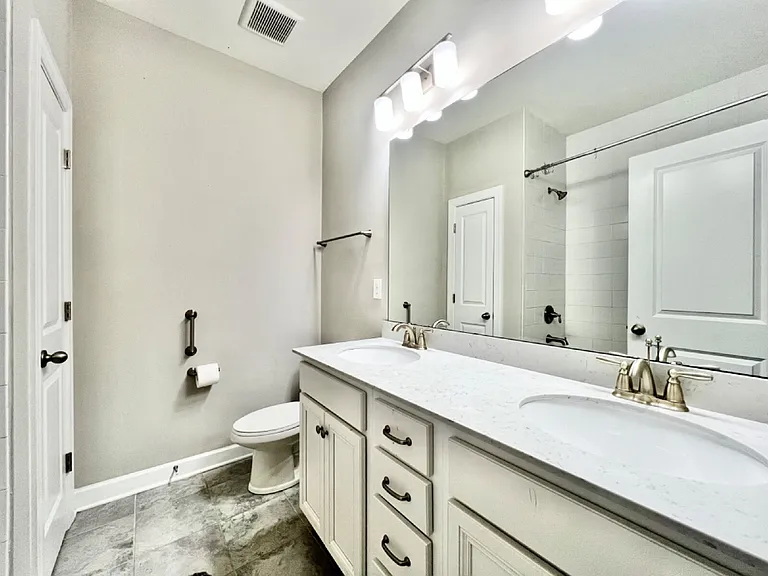 2108 Poplar Ridge Dr — Photo 25