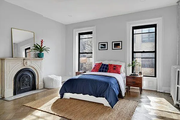 Sold by Compass | media 8