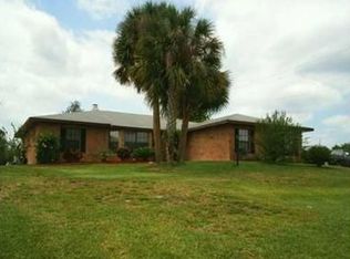2421 Sheffield Dr, Deltona, FL 32738