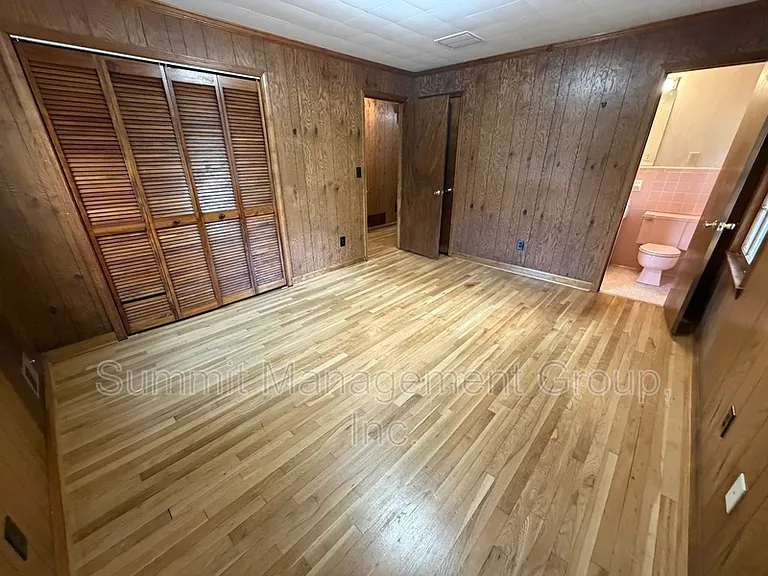 200 Indian Creek Dr — Photo 18