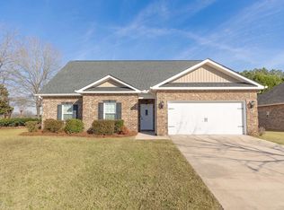 324 Green Island Rd, Bonaire, GA 31005