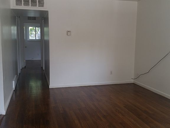 2nd image of 1406 Morris Ave