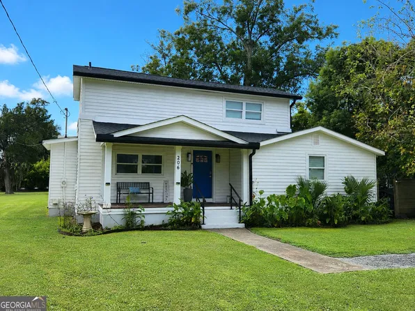 206 E Weed St, Saint Marys, GA 31558