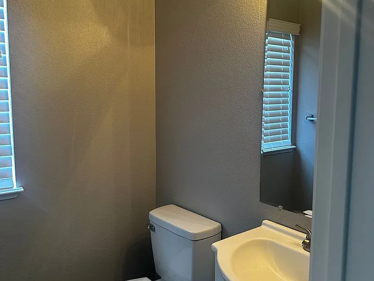 4517 Park Rose Cir — Photo 12