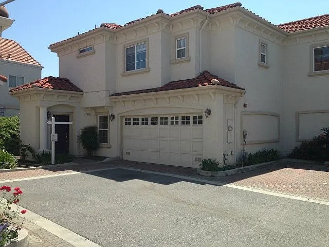 1729 Cambria Ct photo 1