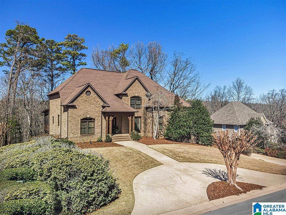 1st image of 569 Oakline Dr