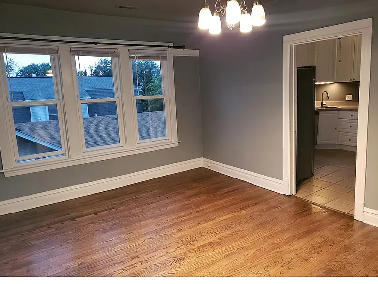 5024 W Winona St #1 — Photo 1
