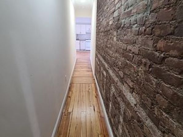 110 6th Ave #20
