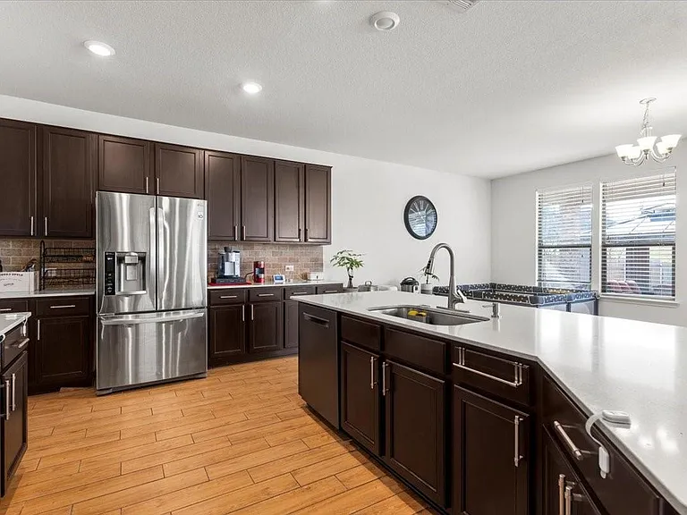6713 Ondantra Bnd — Photo 5