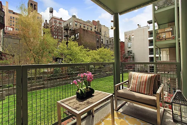 Sold by Corcoran | media 5