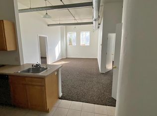 50 Ridgefield Ave, Bridgeport, CT 06610