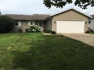 3145 Clove Dr, Madison, WI 53704