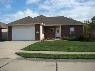 5200 Wood Shire Dr, Columbia, MO 65202