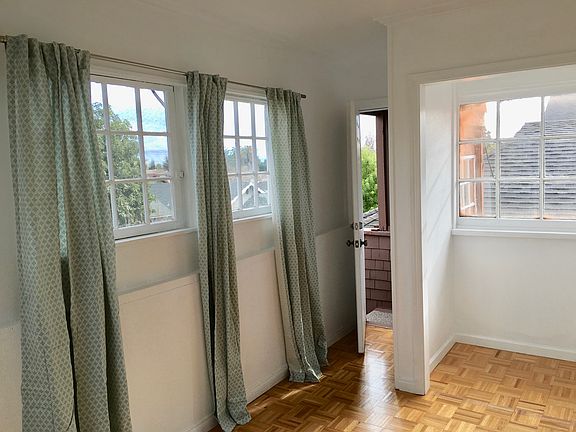 3rd image of 460 Wisnom Ave APT 4