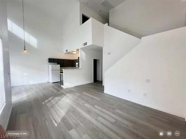 4915 E Russell Rd #179-182, Las Vegas, NV 89120