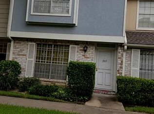 8102 Amelia Rd APT 205, Houston, TX 77055