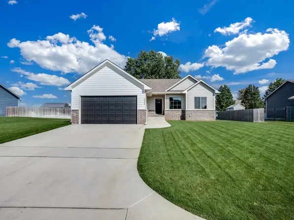 224 Chisholm Trl, Clearwater, KS 67026