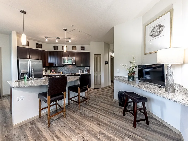 The Hamptons at Palm Beach Gardens Apartments — Photo 11