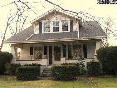 725 S Court St photo 1