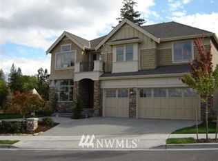 573 Ten Saddleback Loop Way NW, Issaquah, WA 98027