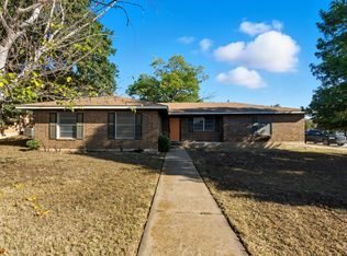 1400 Royal Ln, Cisco, TX 76437