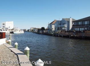 504 Bayview Dr, Toms River, NJ