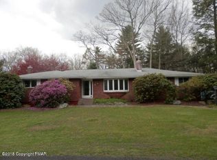 426 Hannan Ln, East Stroudsburg, PA 18302