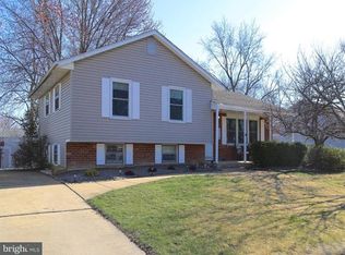 820 Broadfield Dr, Newark, DE 19713