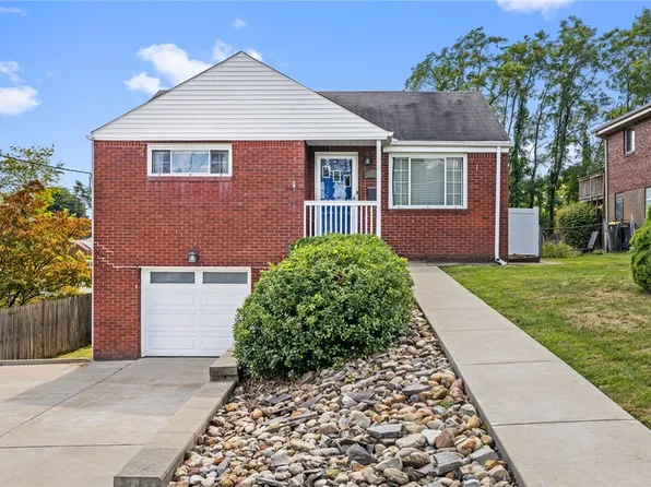 2765 Bertha St, Bethel Park, PA 15102